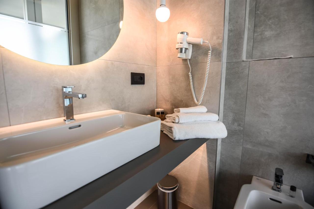 Waldorf Suite Hotel Rimini Buitenkant foto