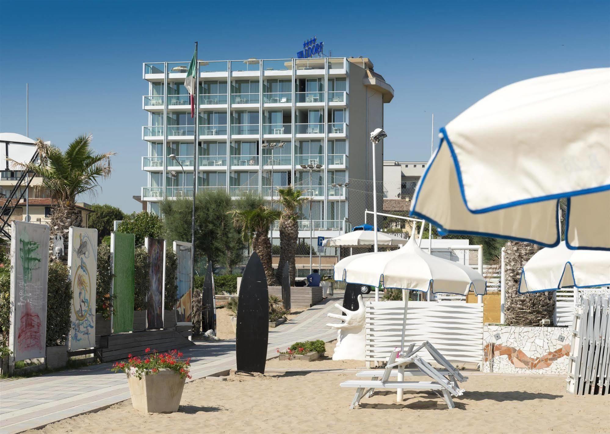 Waldorf Suite Hotel Rimini Buitenkant foto